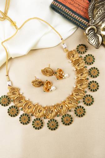  elegant green copper made kempu peacock flower motif necklace set