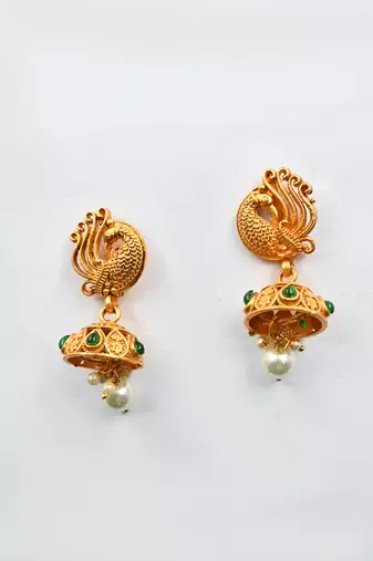   elegant green copper made kempu peacock flower motif necklace set