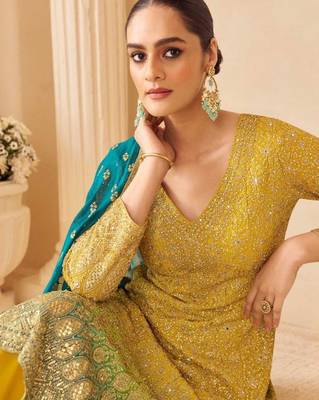 Lime green ombre embroidery seroski zarkan georgette anarkali kurta pant- - Full Stitched free size 2