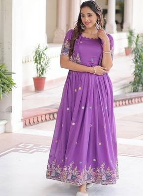 Purple zari & sequins embroidered vichitra silk Gown 2