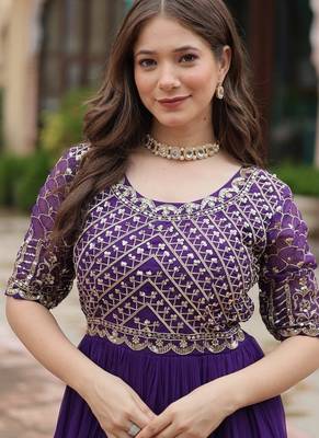 Purple zari & sequins embroidered georgette Gown 4