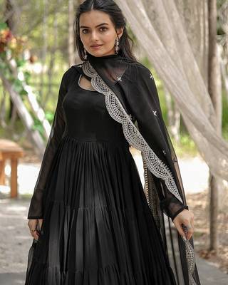 Black embroidered georgette gown with dupatta 4