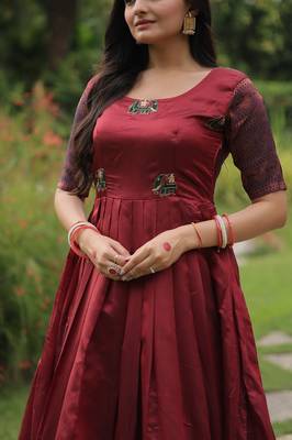 Maroon banarasi jacquard weaving gown 3
