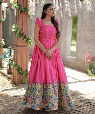 Pink printed dola silk blend women's gown 4