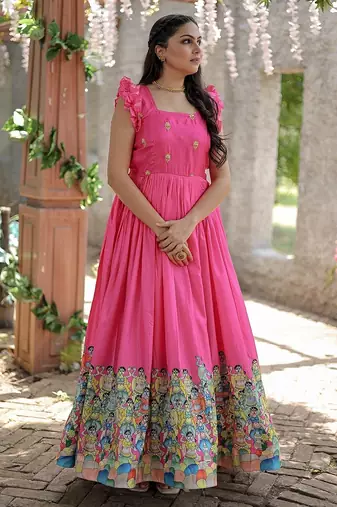 Pink color printed dola silk blend women's gown