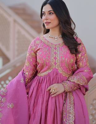 Pink sequins multi embroidered work gold crush gown dupatta 3