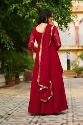 Maroon multi thread sequins embroidered georgette gown dupatta 5