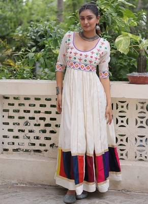 White roman silk blend thread work gota lace embellished work gown 3
