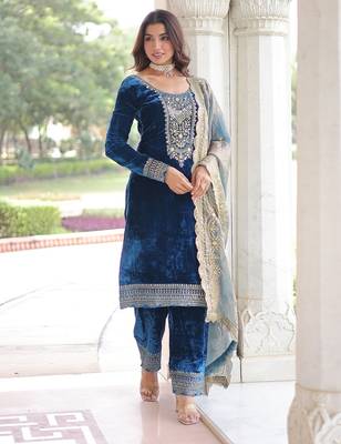 Blue zari sequins embroidered work velvet top pant dupatta 5