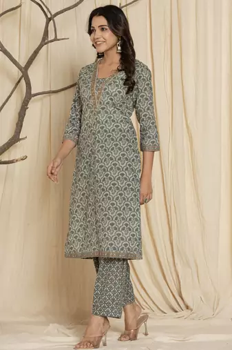 grey cotton kurta set with embroidered floral work