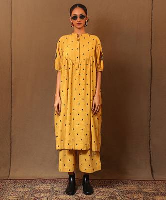 Yellow printed cotton kurta set 1