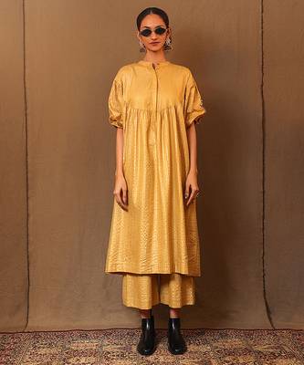 Yellow printed cotton long kurta 1