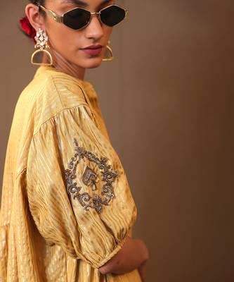 Yellow printed cotton long kurta 4