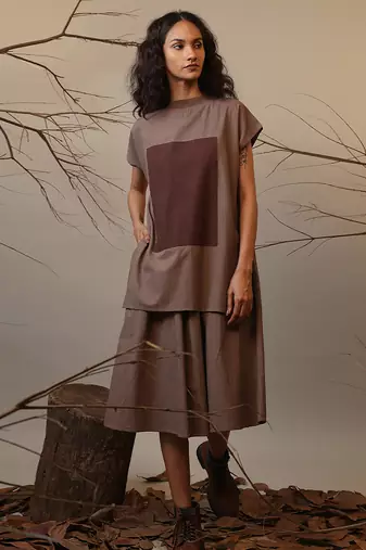 Brown cotton dress