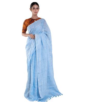 baby blue handloom linen saree with zari border and pallu 1