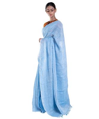 baby blue handloom linen saree with zari border and pallu 2