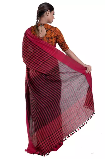 red and black checkered handloom linen saree