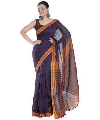 wine handloom linen saree with contrasting border and pallu 1