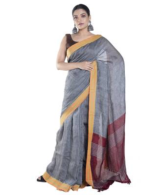 dusky grey handloom linen saree with contrasting border and pallu 1