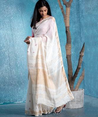 ivory handloom linen saree with magenta booti and golden border 2