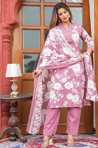 Beautiful jaipuri lavender pink and white floral printed cotton kurta set with a matching dupatta and straight pants.