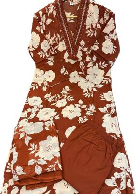 Beautiful jaipuri rust orange and white floral printed cotton kurta set with a matching dupatta and straight pants 5