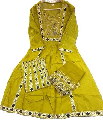 Beautiful jaipuri yellow a-line kurta set with a printed dupatta and pants 5