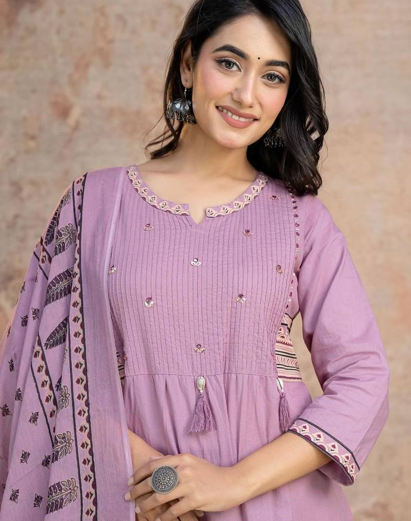 Beautiful jaipuri a lavender ethnic printed cotton kurta set with a dupatta.