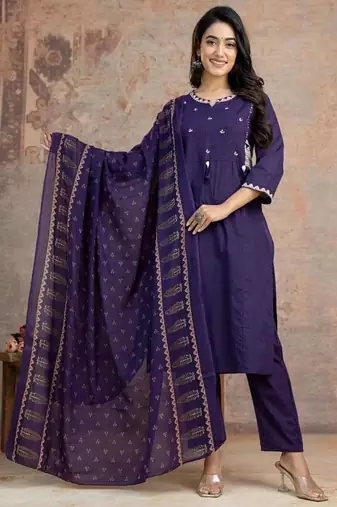 Beautiful jaipuri a purple ethnic printed cotton kurta set with a dupatta.