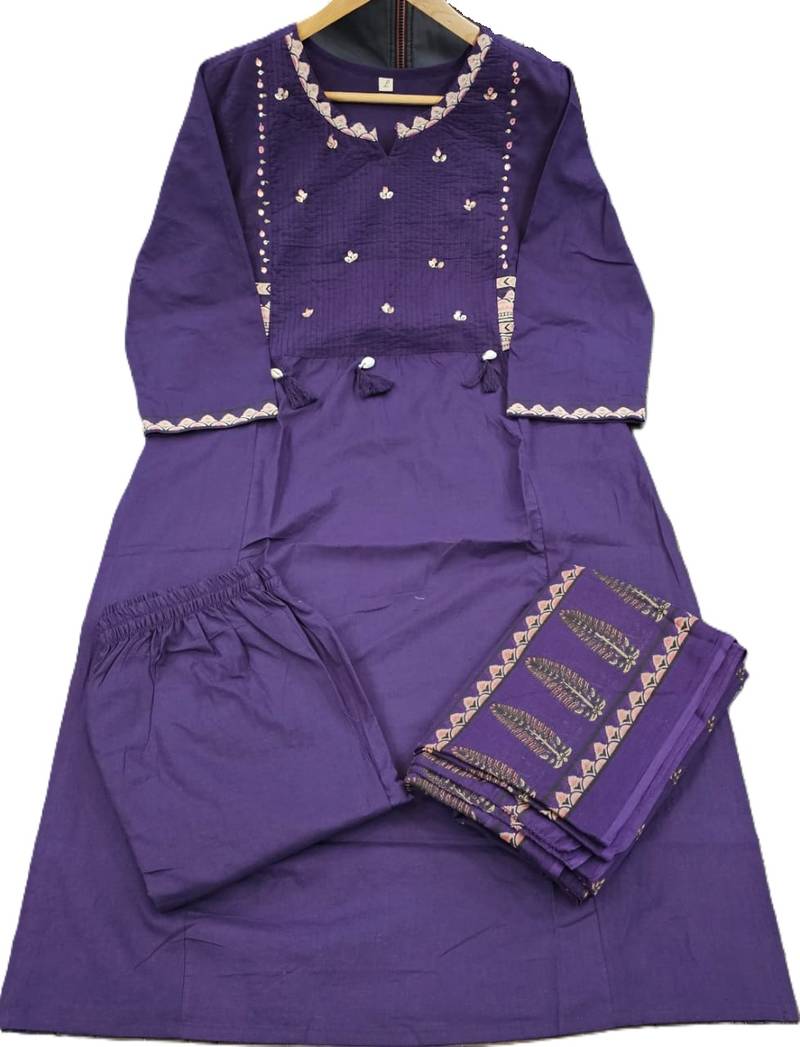 Beautiful jaipuri a purple ethnic printed cotton kurta set with a dupatta.