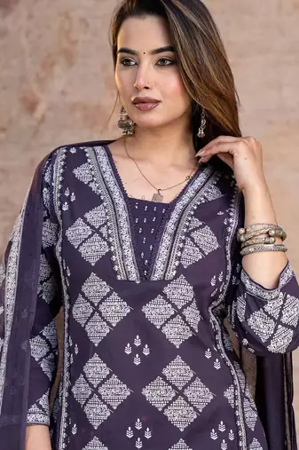 Beautiful jaipuri a purple-colored women's ethnic wear kurta set with a geometric print