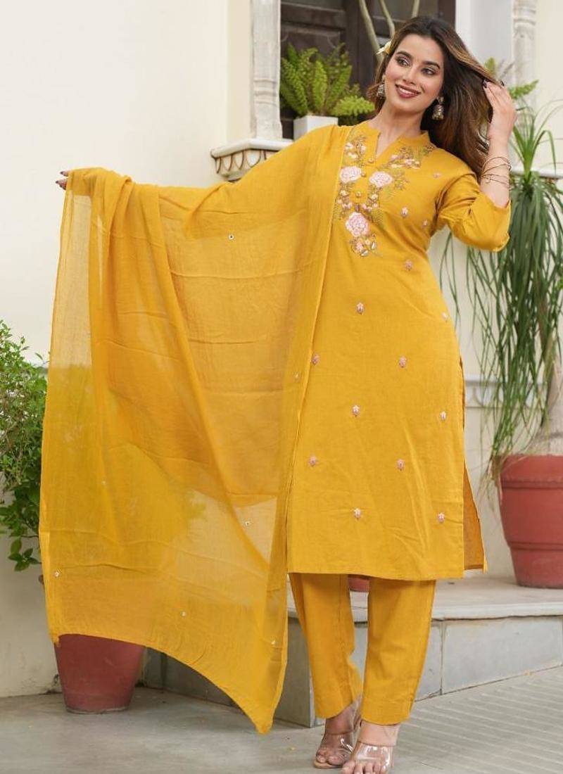 Beautiful jaipuri a mustard yellow-colored women's ethnic wear kurta set with a geometric print.