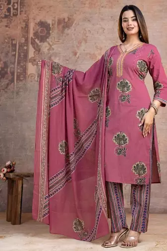 Beautiful jaipuri a mauve -colored women's ethnic wear kurta set with a geometric print.