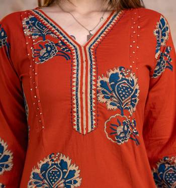 Beautiful jaipuri a women's olive green cotton printed kurti set with a dupatta 5
