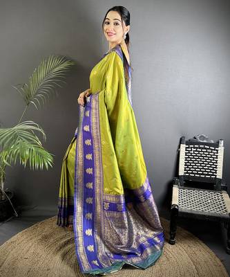 green soft silk blend banarasi zari woven butti weaving saree 2