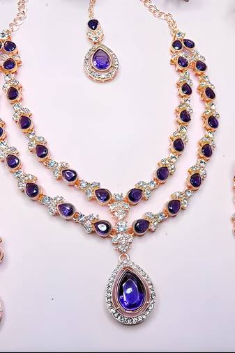 Teardrop bridal necklace set with earrings & maang tikka - ethnic wedding jewelry for brides & parties