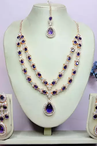 Teardrop bridal Necklace :: set with earrings & maang tikka - ethnic wedding jewelry for brides & parties
