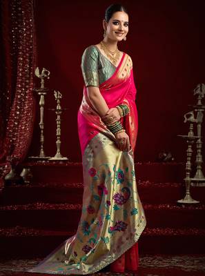 Pink silk blend butti weaving paithani saree 4