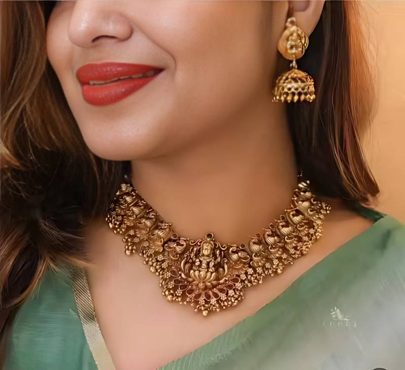 Traditional lakshmi temple necklace set for women gold-tone bridal jewelry with earrings, ethnic south indian choker