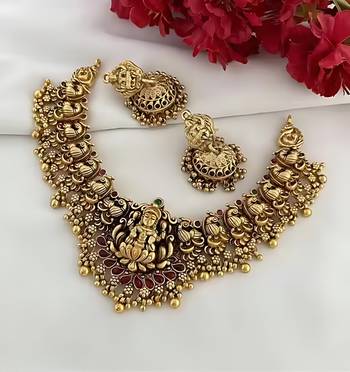 Traditional lakshmi temple Necklace :: set for women gold-tone bridal jewelry with earrings, ethnic south indian choker 3