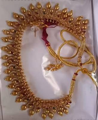 gold plated droplet necklace set for women  2
