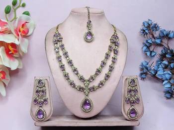 Teardrop bridal Necklace :: set with earrings & maang tikka - ethnic wedding jewelry for brides & parties 2