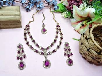 Teardrop bridal Necklace :: set with earrings & maang tikka - ethnic wedding jewelry for brides & parties 3