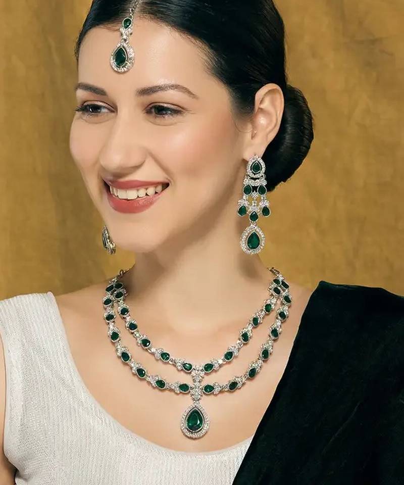 Teardrop bridal necklace set with earrings & maang tikka - ethnic wedding jewelry for brides & parties