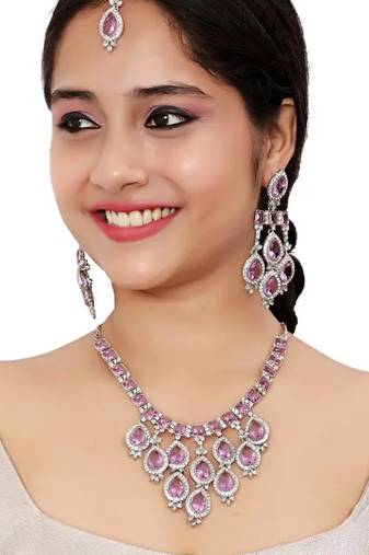 Teardrop bridal necklace set with earrings & maang tikka - ethnic wedding jewelry for brides & parties