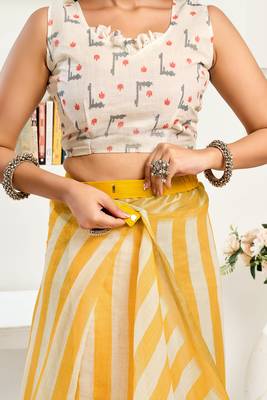 Yellow & white linen striped printed ready to wear saree 4