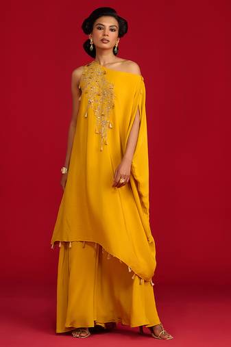 Yellow embroidered crepe kurta set