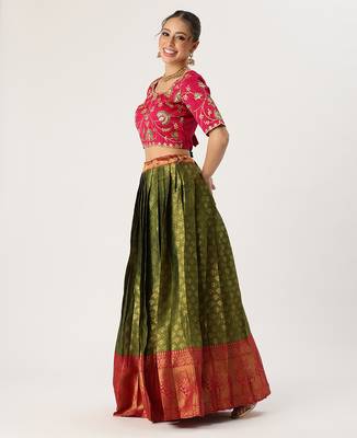 Green Embroidered Taffeta lehenga choli 4