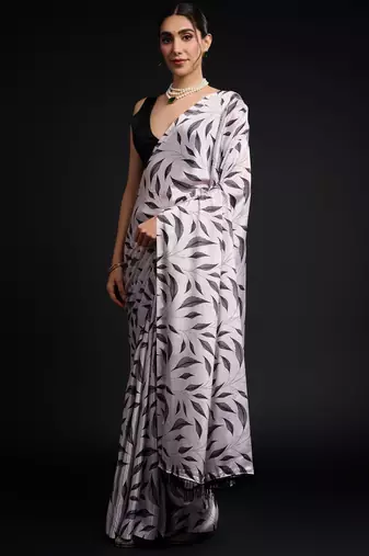 art silk blend saree with printed design & pallu lace border paired with banglori unstitched blouse