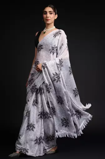 art silk saree with printed design & pallu lace border, paired with banglori unstitched blouse